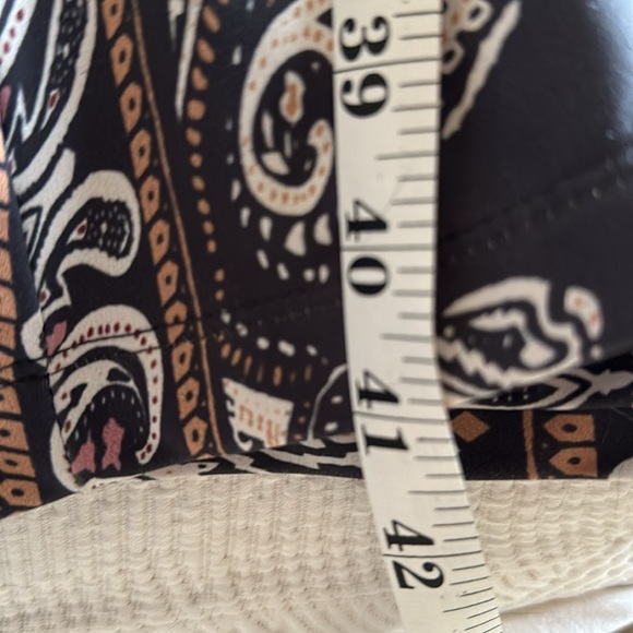 The Om Collection yoga pants - Picture 5 of 5